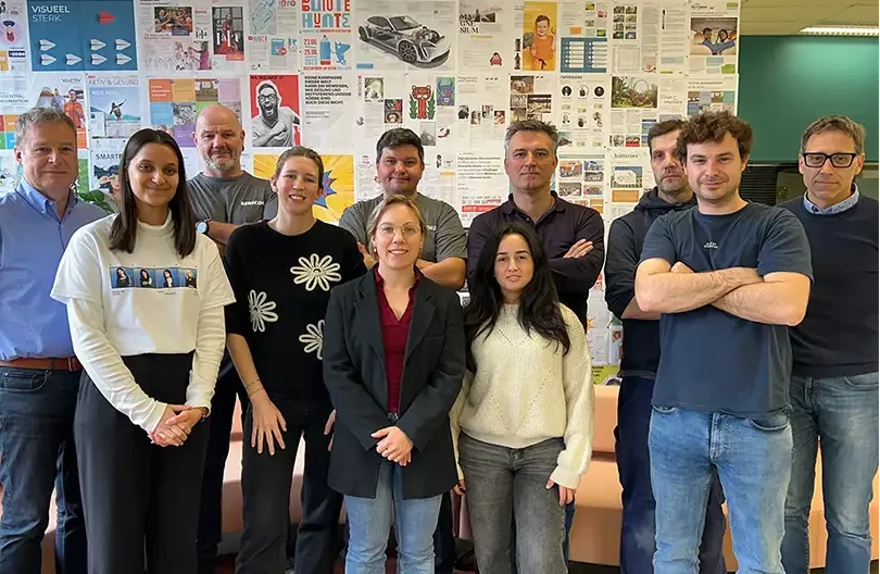 Het Genscom team samen op 1 foto bestaande uit 11 mensen.