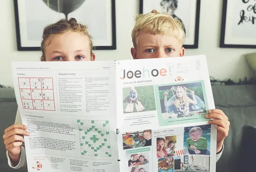 Gepersonaliseerde kinderkrant met foto's, spelletjes en inhoud op maat maakt lezen leuker en persoonlijker voor kinderen.